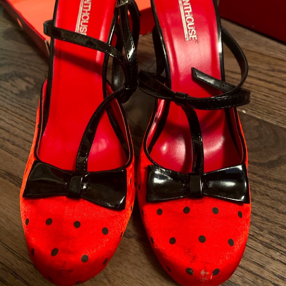 Penthouse Mini Shoes sz 10